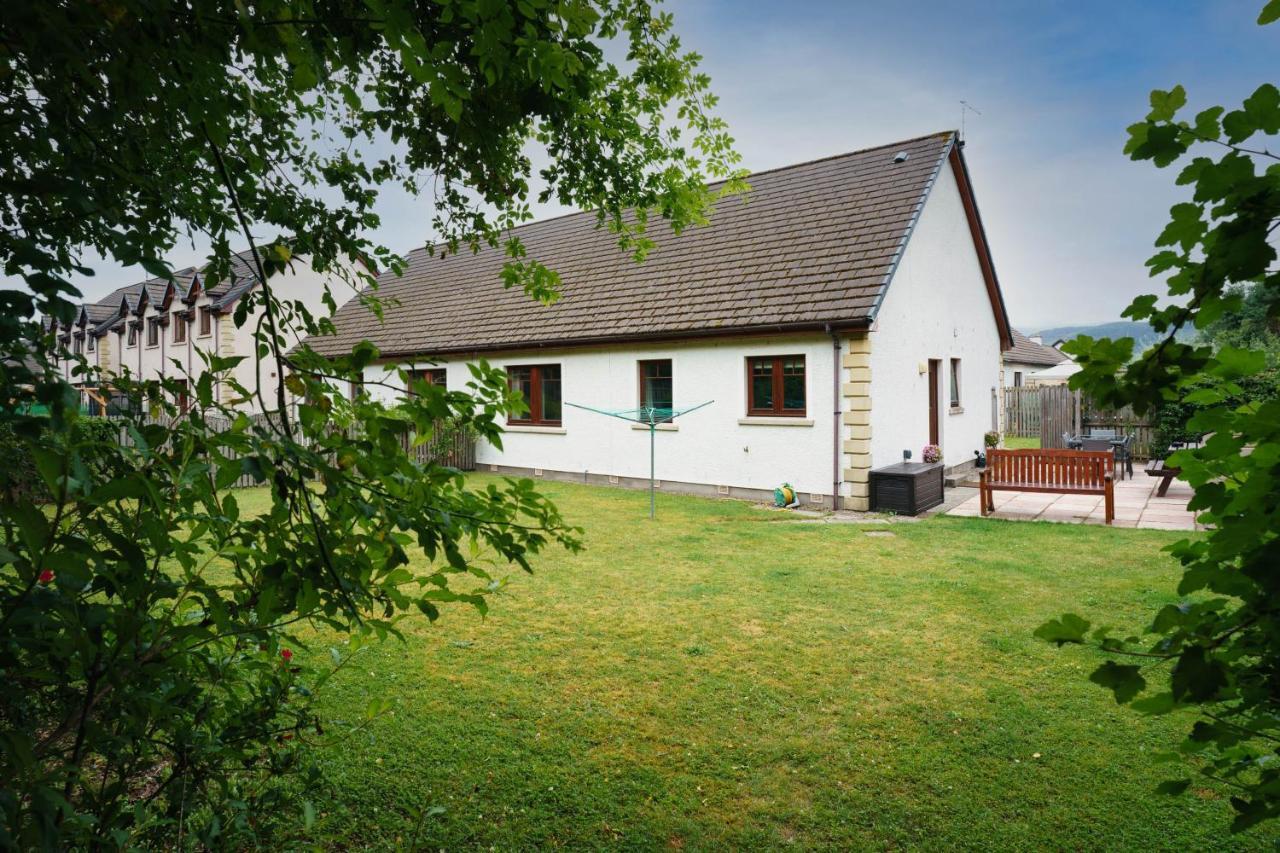 The Nook Holiday Cottage Авимор Екстериор снимка