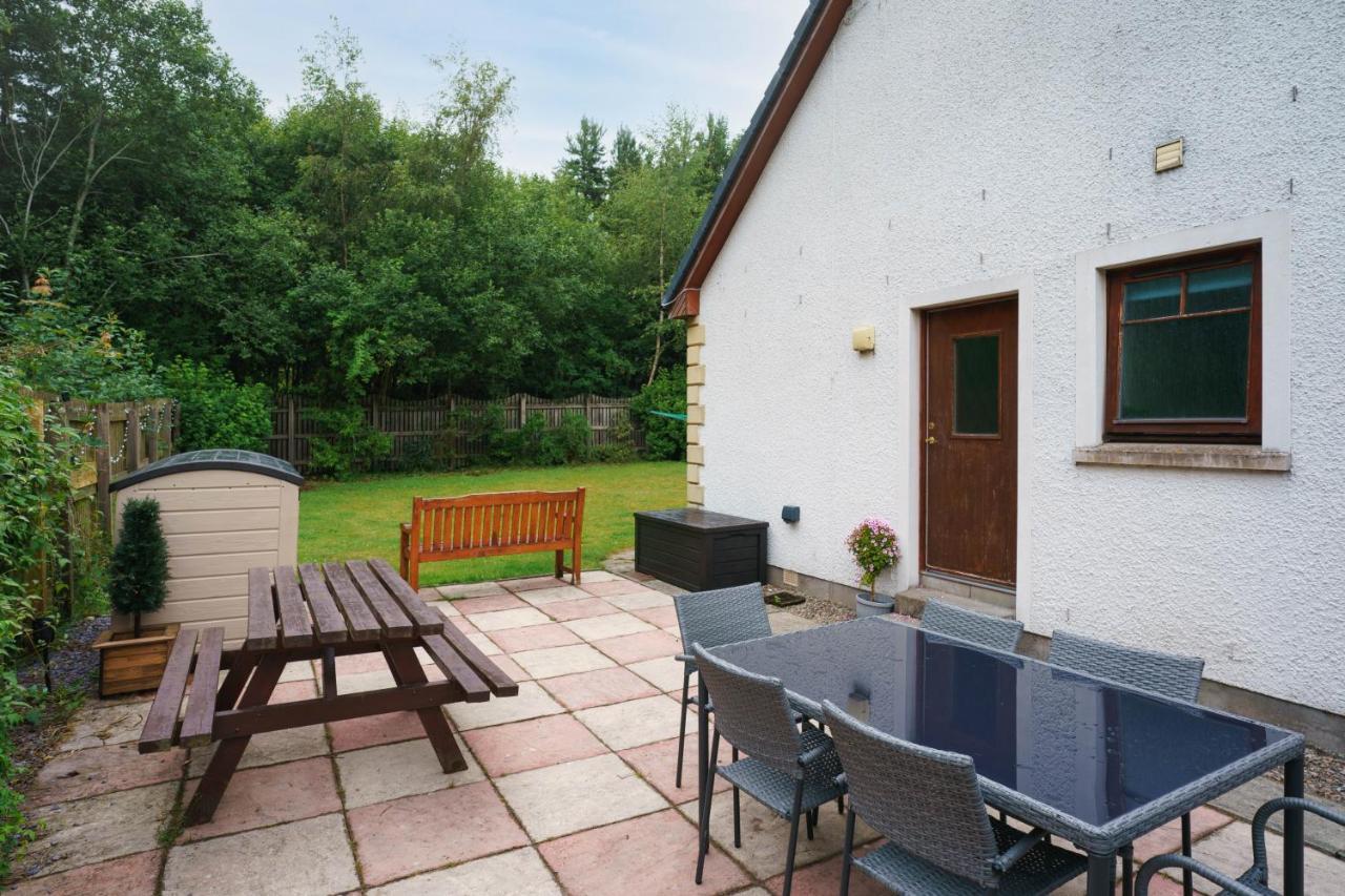 The Nook Holiday Cottage Авимор Екстериор снимка